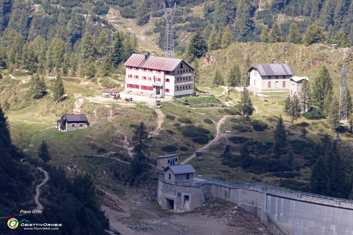 57 Zoom sul Rif. Laghi Gemelli.JPG